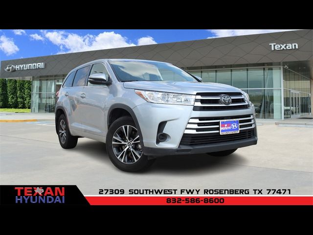 2018 Toyota Highlander LE