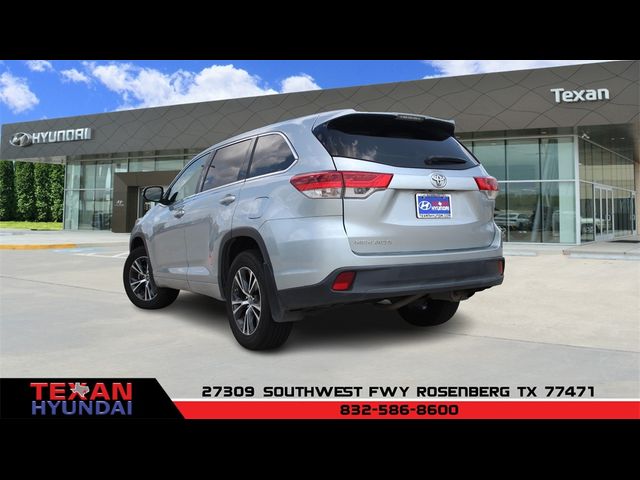 2018 Toyota Highlander LE