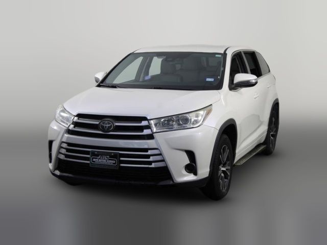 2018 Toyota Highlander LE