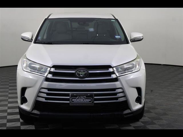 2018 Toyota Highlander LE