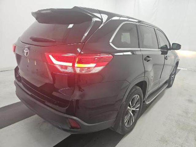 2018 Toyota Highlander LE