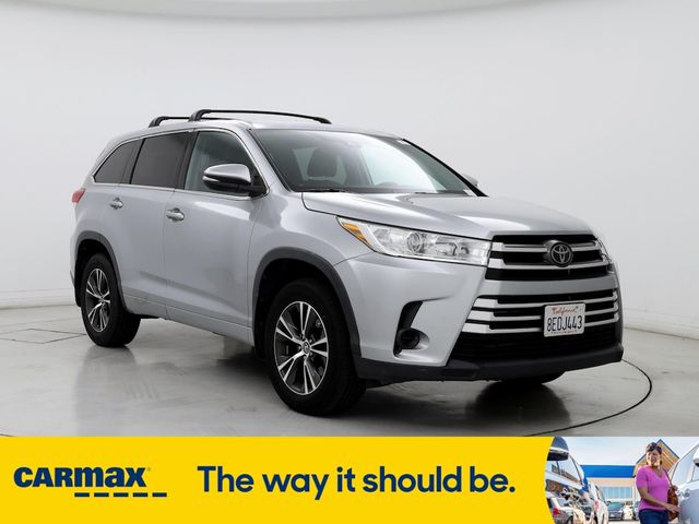 2018 Toyota Highlander LE