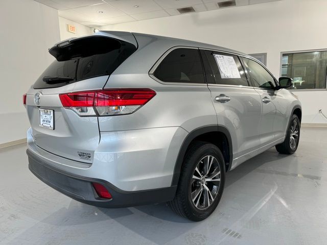 2018 Toyota Highlander LE