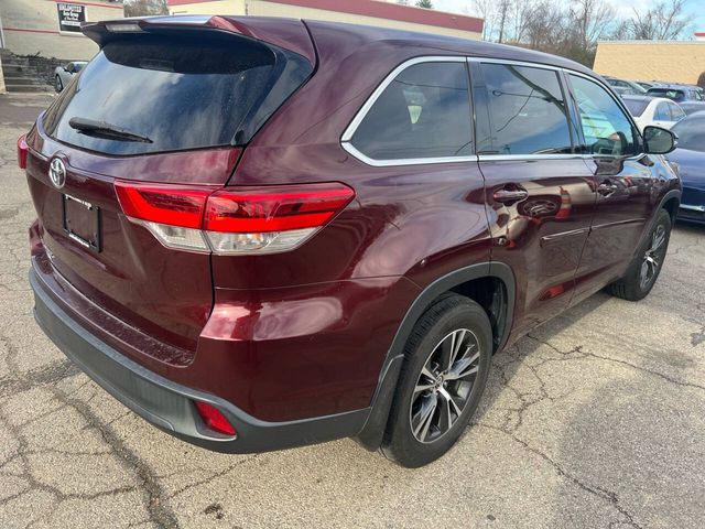 2018 Toyota Highlander LE