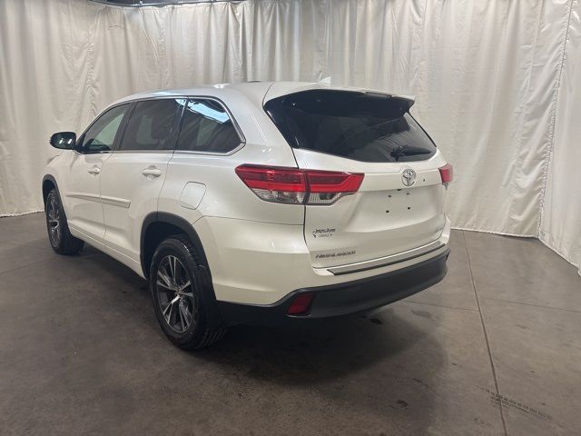 2018 Toyota Highlander LE