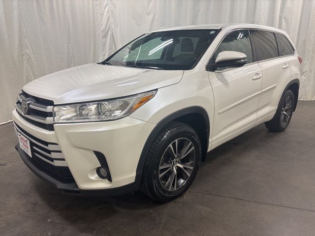 2018 Toyota Highlander LE