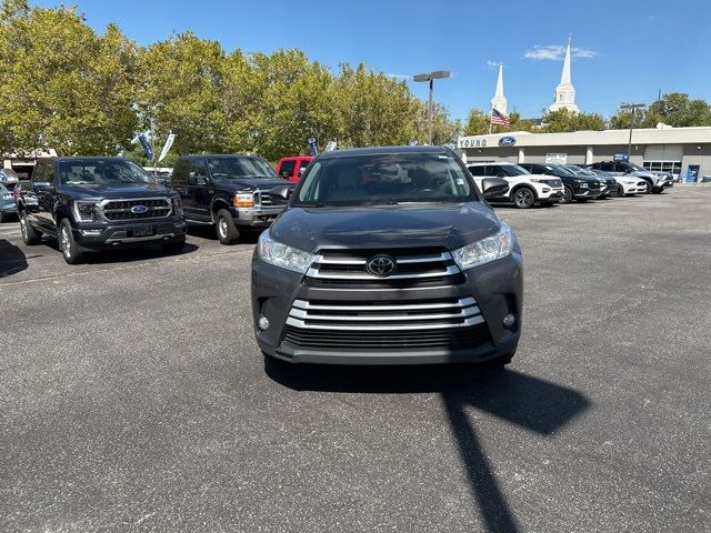 2018 Toyota Highlander 