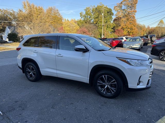 2018 Toyota Highlander LE