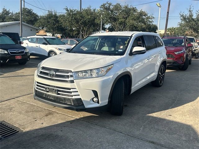 2018 Toyota Highlander LE Plus