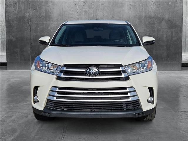 2018 Toyota Highlander LE Plus