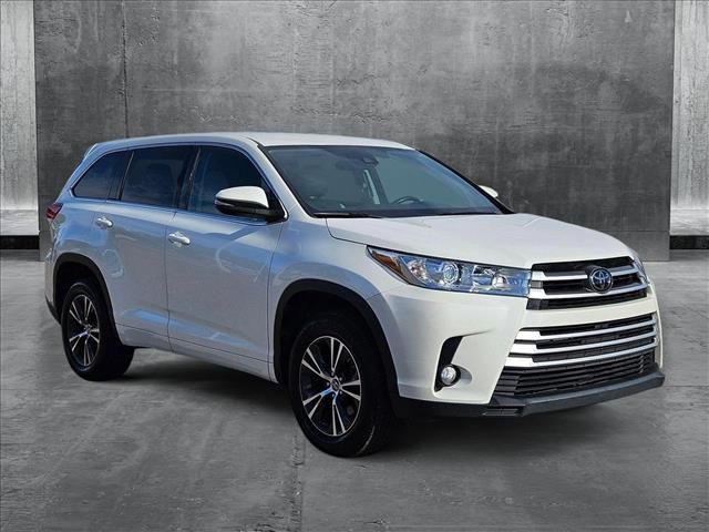 2018 Toyota Highlander LE Plus