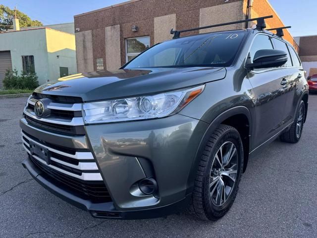 2018 Toyota Highlander LE Plus