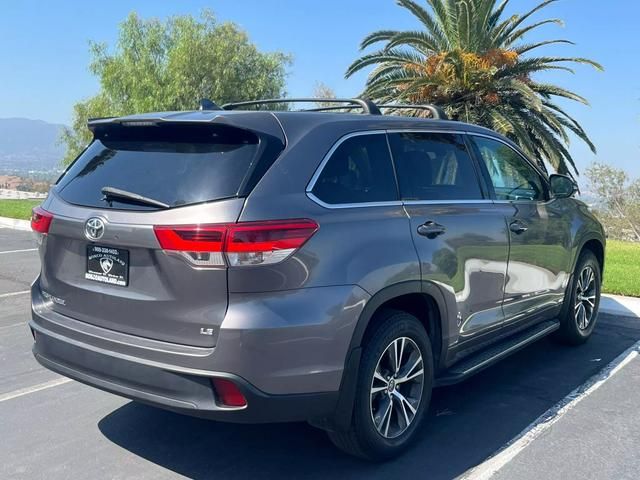 2018 Toyota Highlander LE Plus