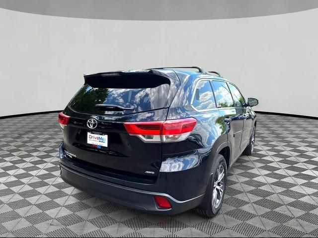 2018 Toyota Highlander LE