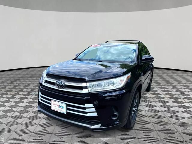 2018 Toyota Highlander LE