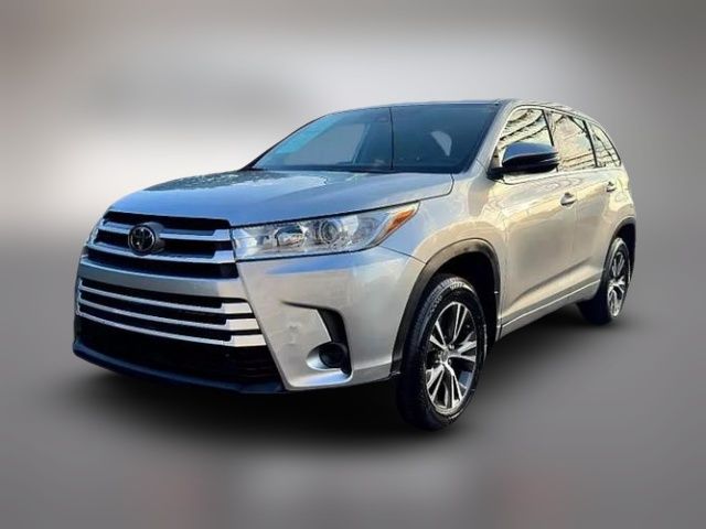 2018 Toyota Highlander LE