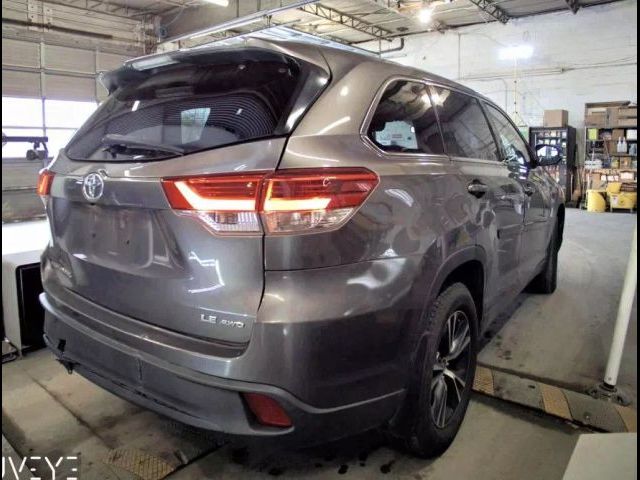 2018 Toyota Highlander LE