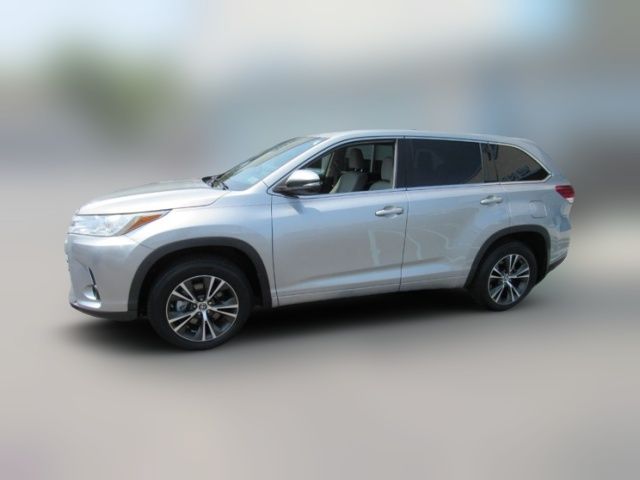 2018 Toyota Highlander LE