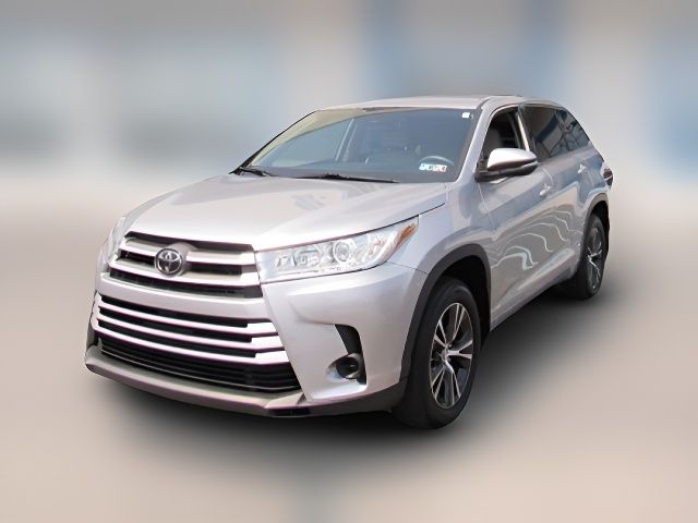 2018 Toyota Highlander LE