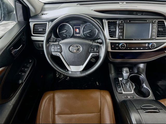 2018 Toyota Highlander Limited Platinum