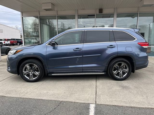 2018 Toyota Highlander 