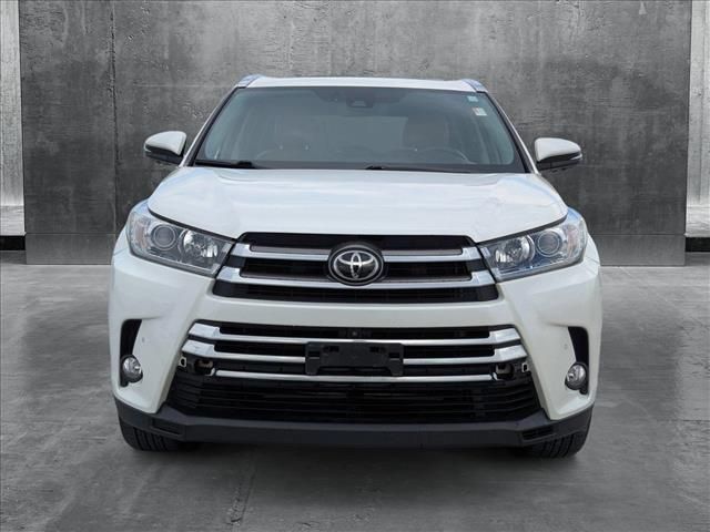 2018 Toyota Highlander Limited Platinum