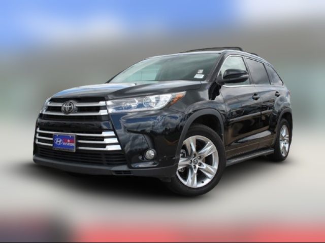 2018 Toyota Highlander 