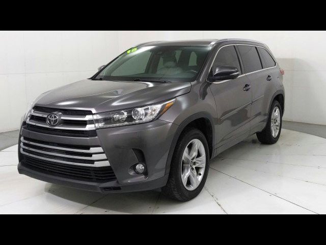 2018 Toyota Highlander 