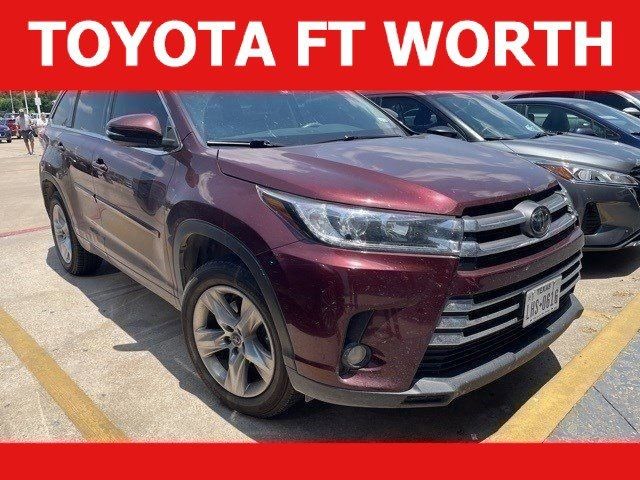 2018 Toyota Highlander 