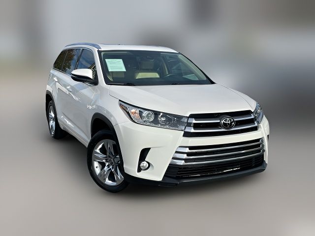 2018 Toyota Highlander 