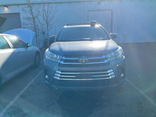 2018 Toyota Highlander Limited Platinum