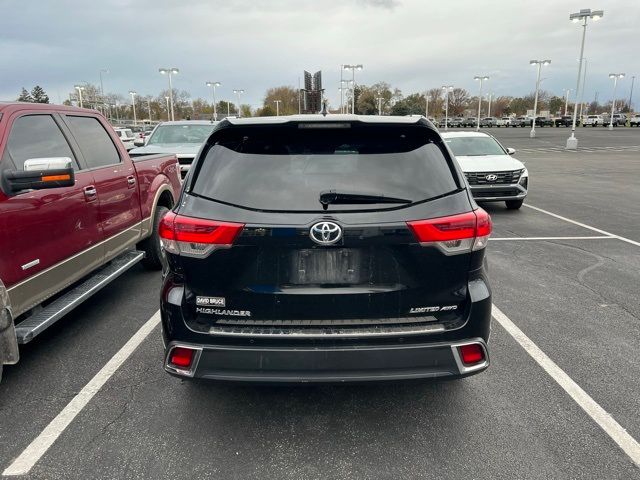 2018 Toyota Highlander 