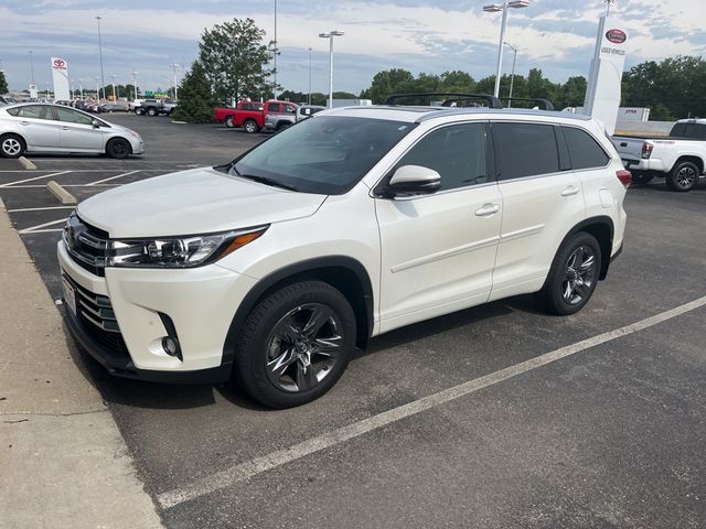 2018 Toyota Highlander Limited Platinum