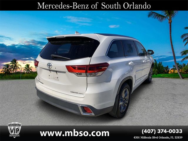 2018 Toyota Highlander 