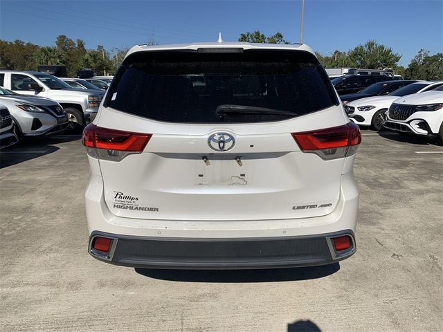 2018 Toyota Highlander 