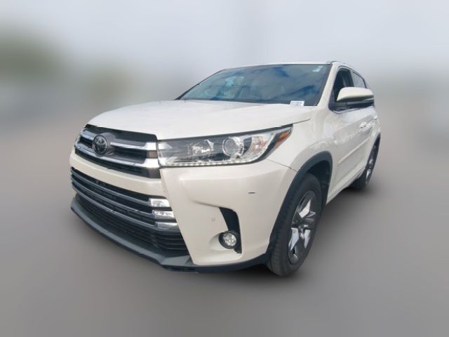 2018 Toyota Highlander 