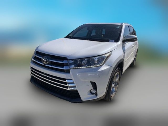 2018 Toyota Highlander 