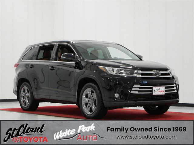 2018 Toyota Highlander Limited Platinum