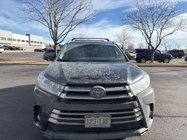 2018 Toyota Highlander 