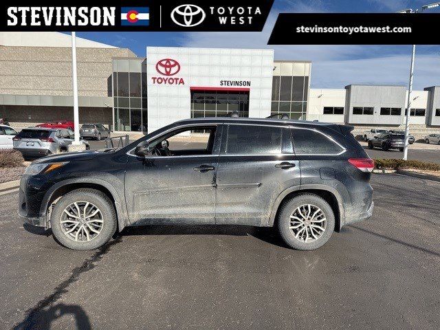 2018 Toyota Highlander 