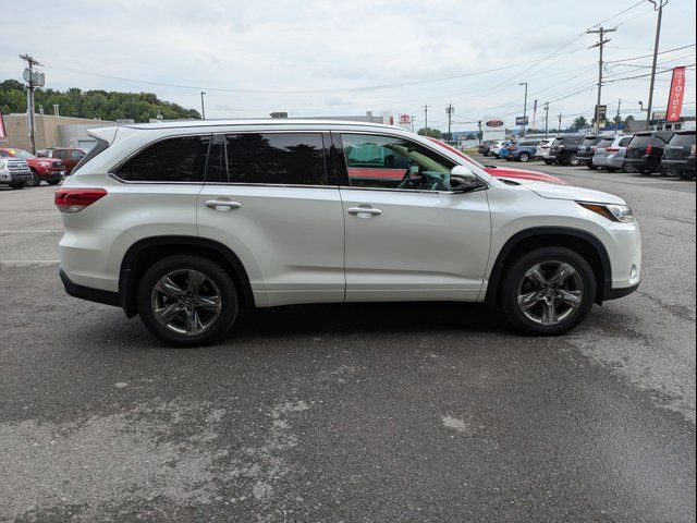 2018 Toyota Highlander Limited Platinum