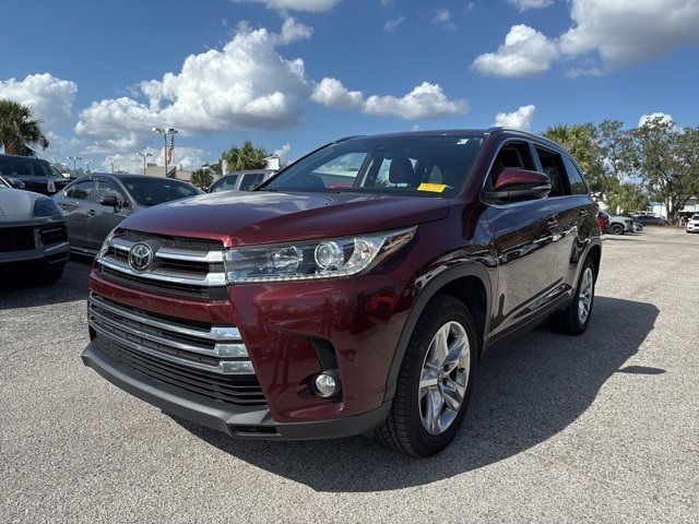 2018 Toyota Highlander Limited Platinum