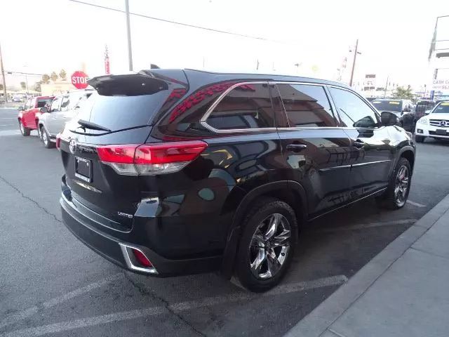 2018 Toyota Highlander Limited Platinum