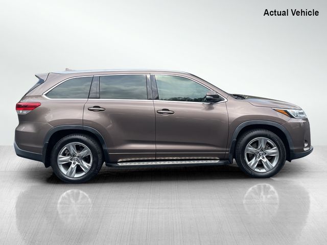 2018 Toyota Highlander 