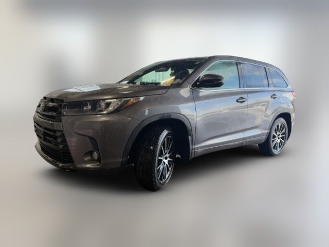 2018 Toyota Highlander SE