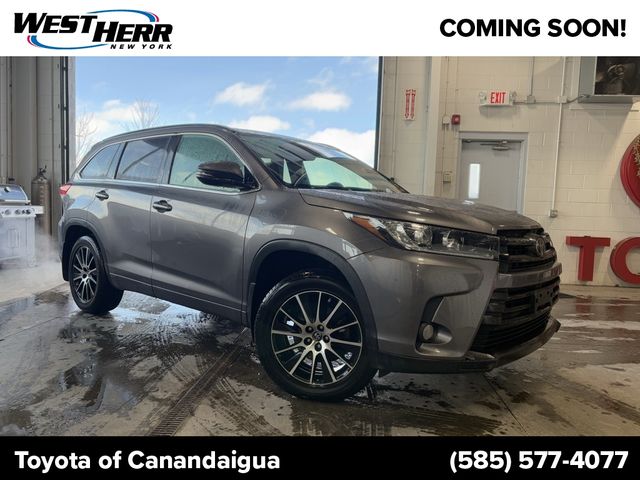 2018 Toyota Highlander SE