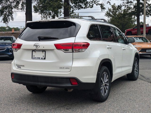 2018 Toyota Highlander SE