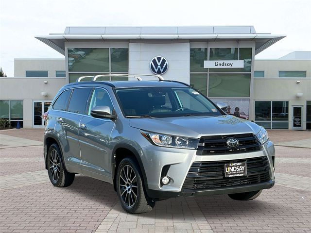 2018 Toyota Highlander SE