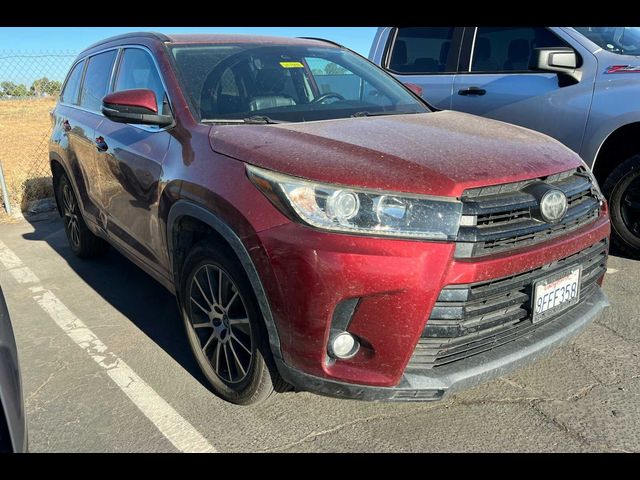 2018 Toyota Highlander SE