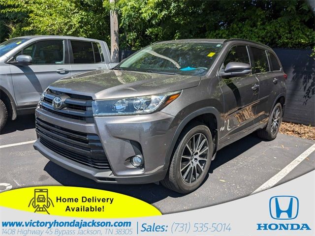 2018 Toyota Highlander SE